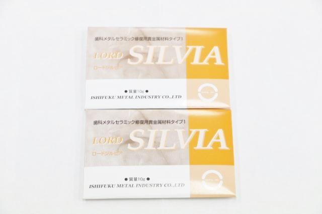 歯科用金属 白金加金・メタルボンド