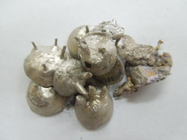 鋳造金属インゴット合金・ボタン