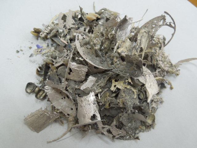 鋳造金属 バリ・キャスト屑