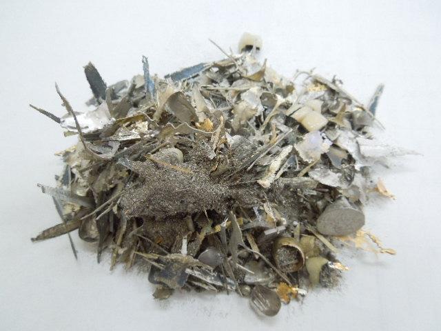 鋳造金属 バリ・キャスト屑