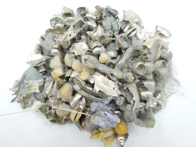 歯科金属屑・歯科スクラップ金属(撤去冠・除去冠)