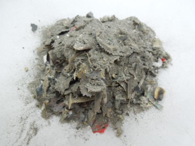 研磨粉・削り粉 
