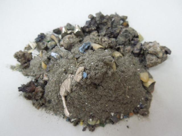 研磨粉・削り粉 