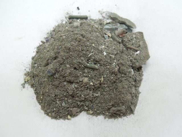 研磨粉・削り粉 