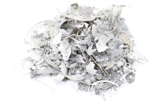 鋳造金属 バリ・キャスト屑