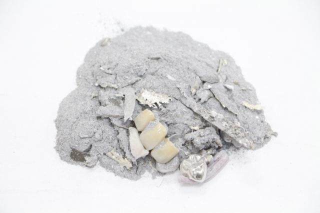 研磨粉・削り粉 