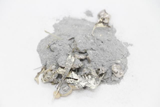 研磨粉・削り粉 