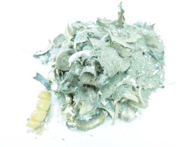 研磨粉・削り粉 