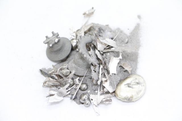 本日お預かりの12%金パラ・歯科金属 フジデンタル 